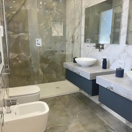 Lussuoso Attico Fronte Basilica Di Bonaria Apartmán