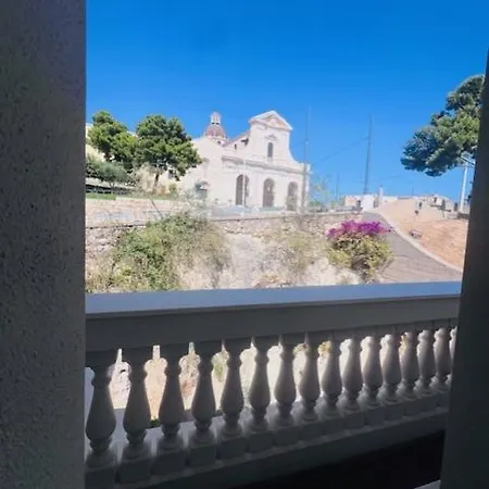 Lussuoso Attico Fronte Basilica Di Bonaria 卡利亚里